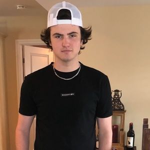 Meet your Posher, Sam